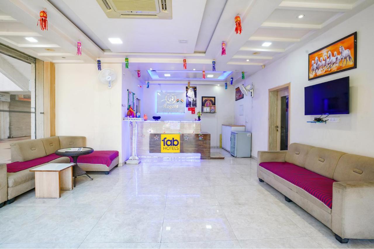 Fabhotel Regent Inn - Nr Skywalk Bridge Pimpri-Chinchwad Eksteriør bilde