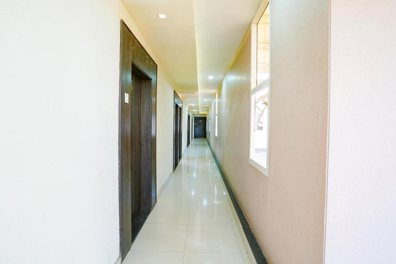 Fabhotel Regent Inn - Nr Skywalk Bridge Pimpri-Chinchwad Eksteriør bilde