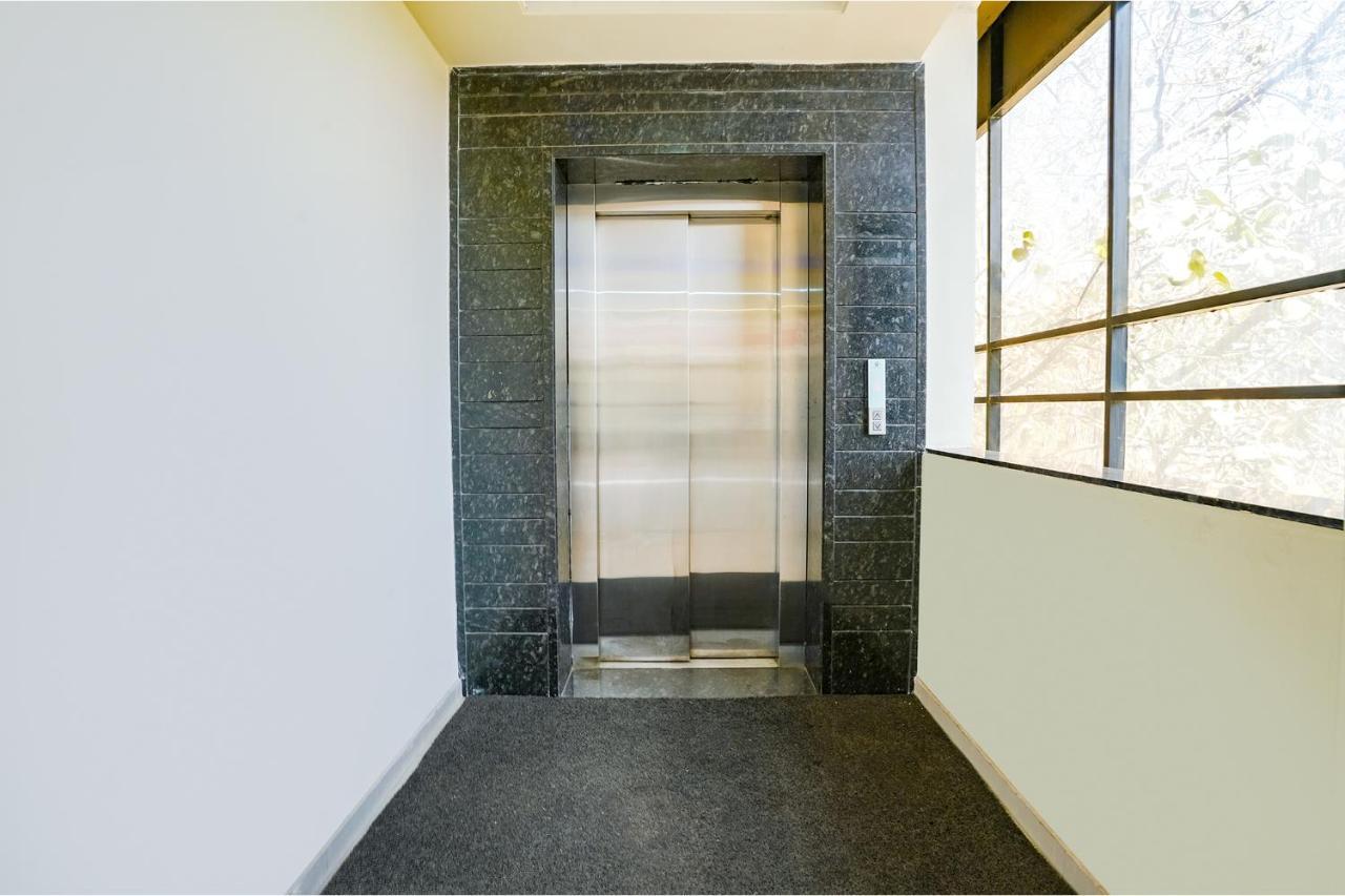 Fabhotel Regent Inn - Nr Skywalk Bridge Pimpri-Chinchwad Eksteriør bilde